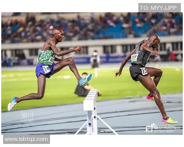 南京篮球队在挑战赛中以77分稳居积分榜首位展现强劲实力